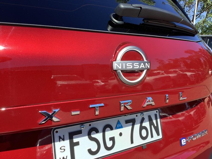 2025 Nissan X-TRAIL ST-L e-POWER