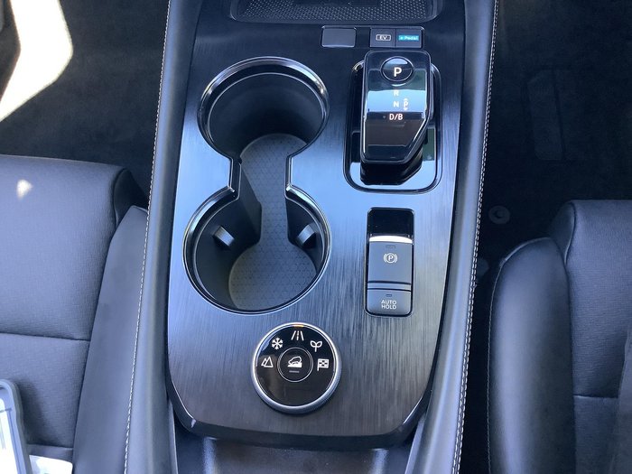 2025 Nissan X-TRAIL ST-L e-POWER