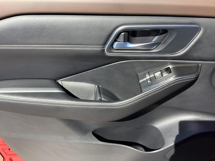 2025 Nissan X-TRAIL ST-L e-POWER