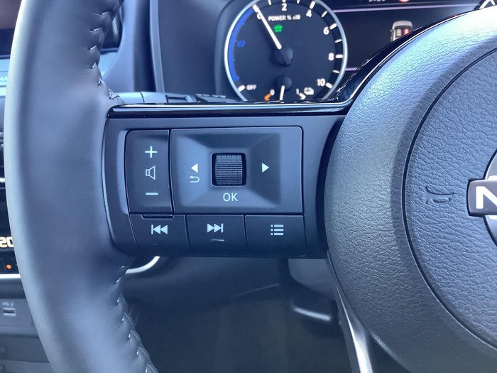 2025 Nissan X-TRAIL ST-L e-POWER