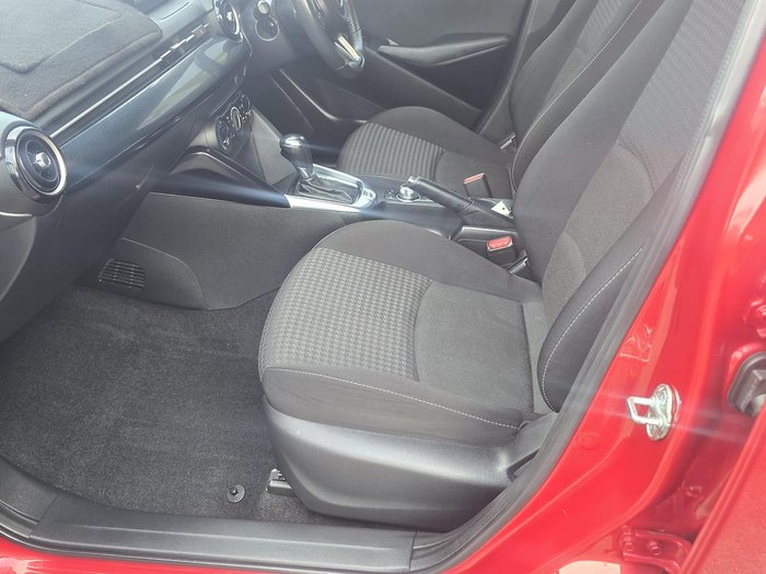 2018 Mazda 2 Maxx DJ Series Red