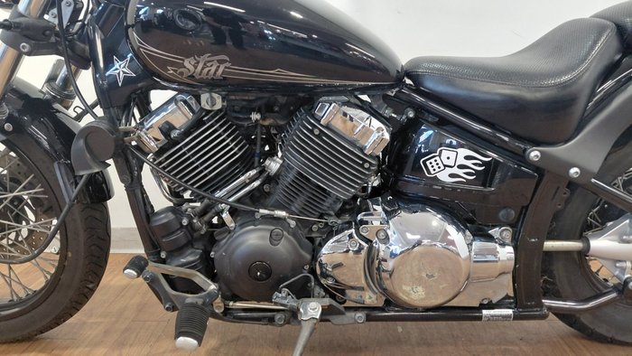 2014 Yamaha XVS650 V-STAR CUSTOM Black
