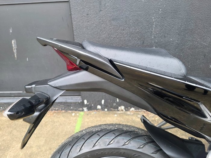 2016 Honda CBR300R BLACK