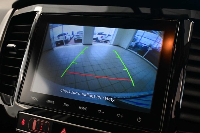 2024 Mitsubishi Pajero Sport GLS