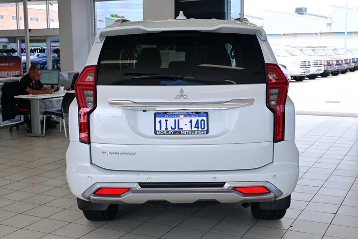 2024 Mitsubishi Pajero Sport GLS