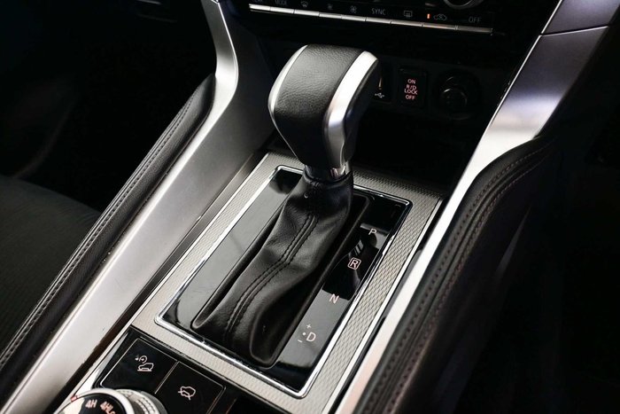 2024 Mitsubishi Pajero Sport GLS