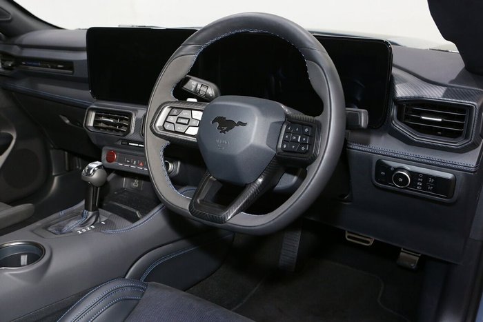 2024 Ford Mustang Dark Horse