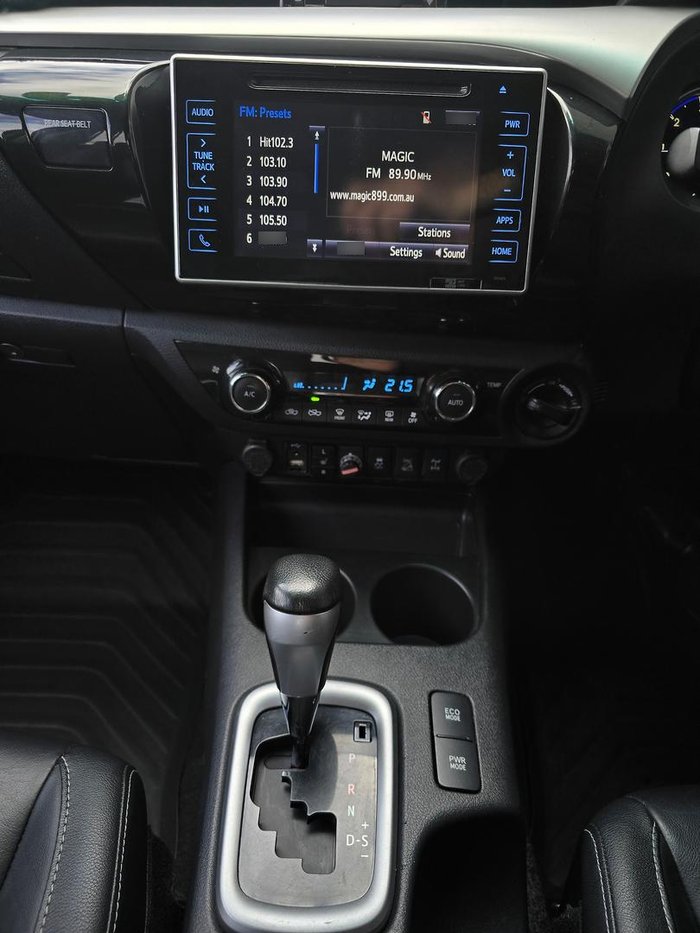 2019 Toyota Hilux SR5