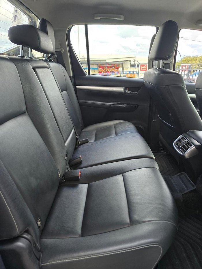 2019 Toyota Hilux SR5