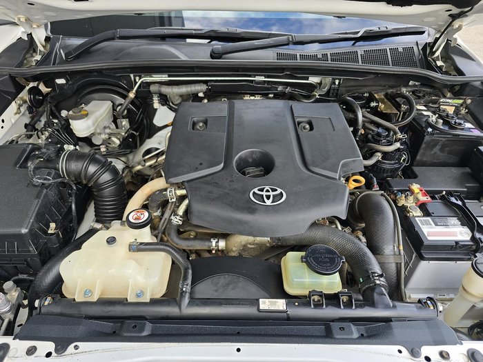 2019 Toyota Hilux SR5