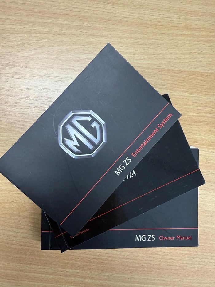 2022 MG ZS Excite AZS1 MY22 Diamond Red