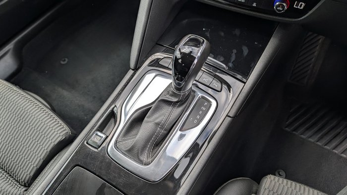 2018 Holden Commodore RS