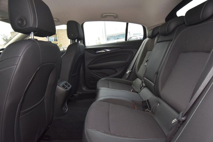 2018 Holden Commodore RS