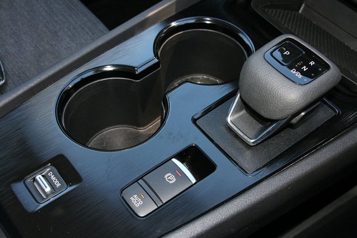 2023 Nissan X-TRAIL ST