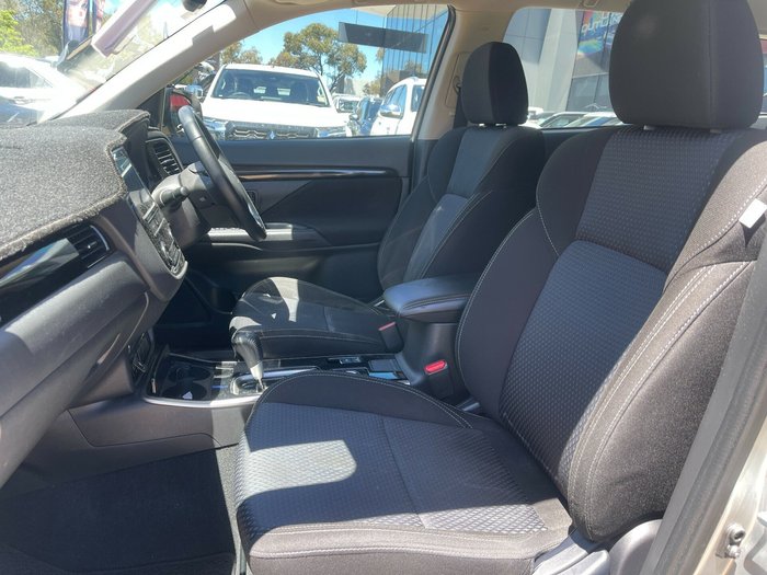 2018 Mitsubishi Outlander ES ADAS