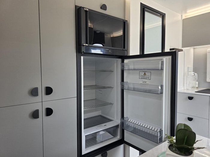 2025 Traveller Destination Track 13