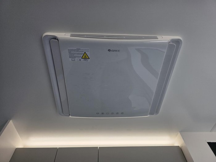 2025 Traveller Destination Track 13