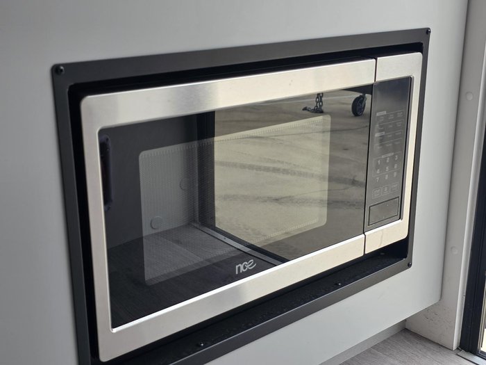 2025 Traveller Destination Track 13