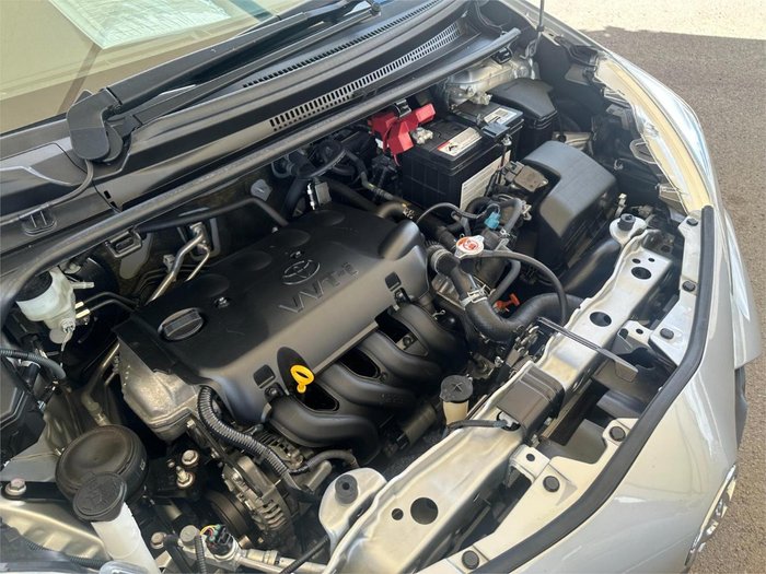 2017 Toyota Yaris Ascent NCP130R Silver Pearl