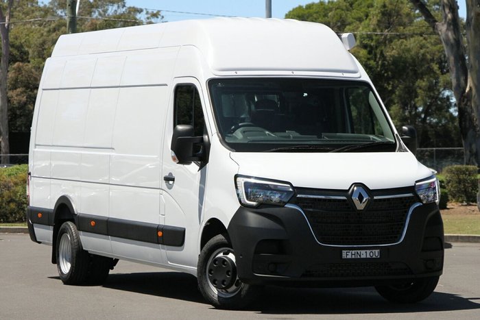 2024 Renault Master