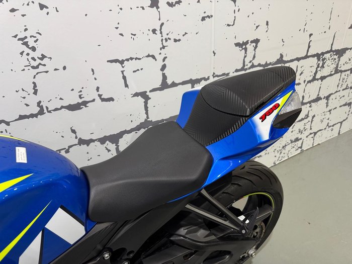 2015 Suzuki GSX-R750 GSX-R Blue