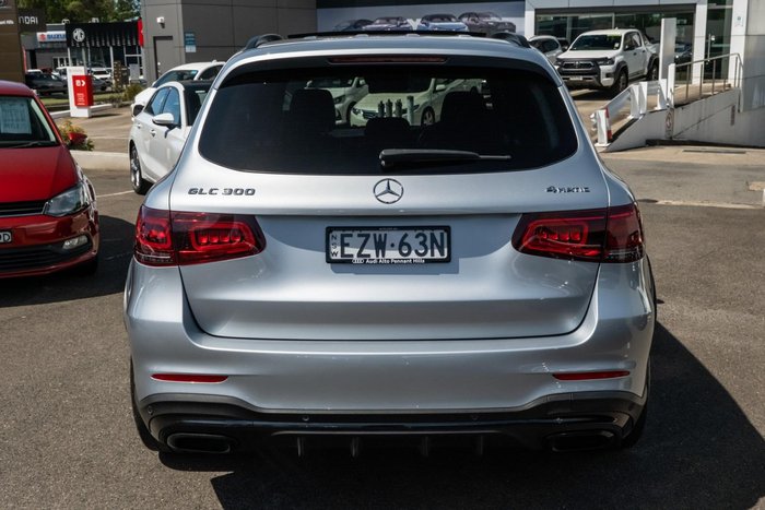 2022 Mercedes-Benz GLC-Class GLC300