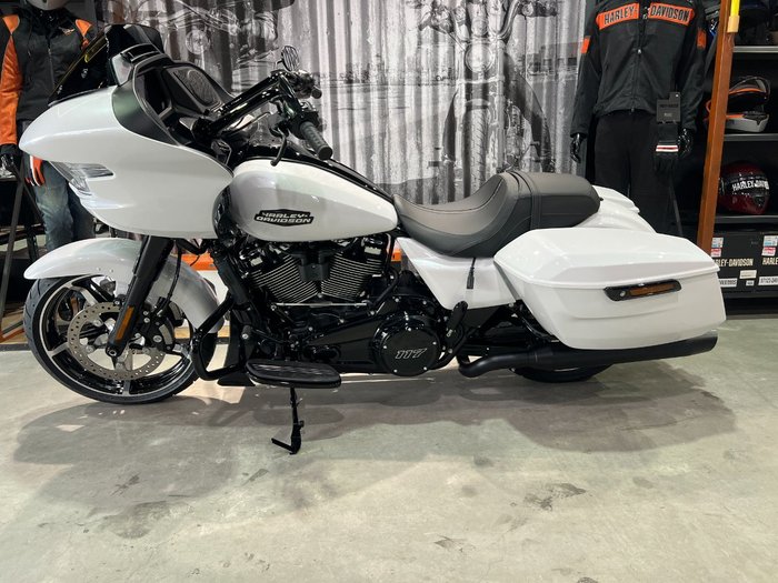 2025 Harley-davidson FLTRX ROAD GLIDE (117) White Onyx Pearl