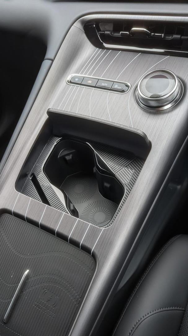 2025 Geely Starray EM-i Inspire