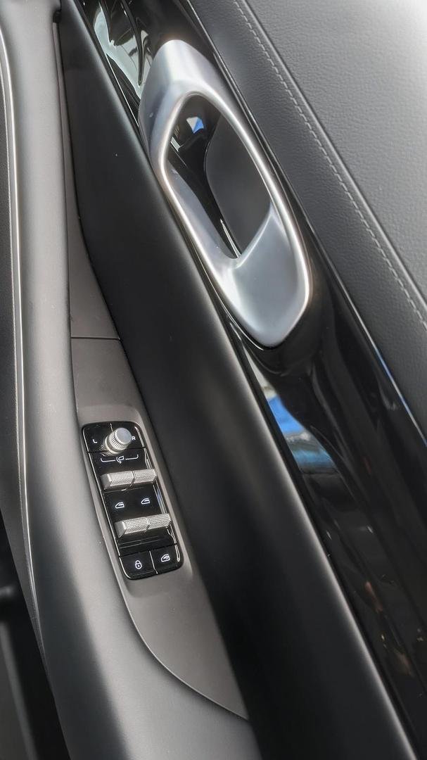 2025 Geely Starray EM-i Inspire