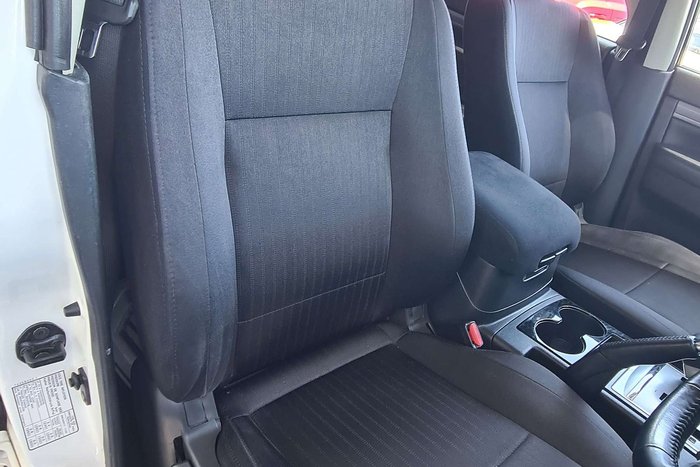 2020 Mitsubishi Pajero GLX