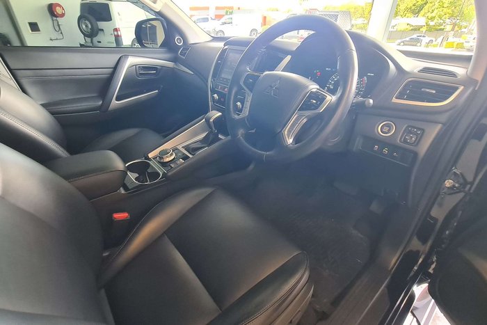 2023 Mitsubishi Pajero Sport GSR