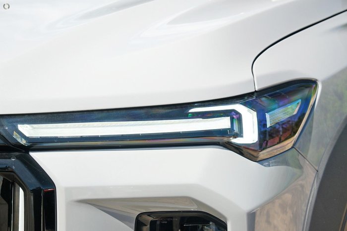 2025 LDV D90 Executive