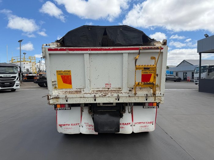 2021 Isuzu Cxy Giga ISUZU GIGA 240-420 TIPPER