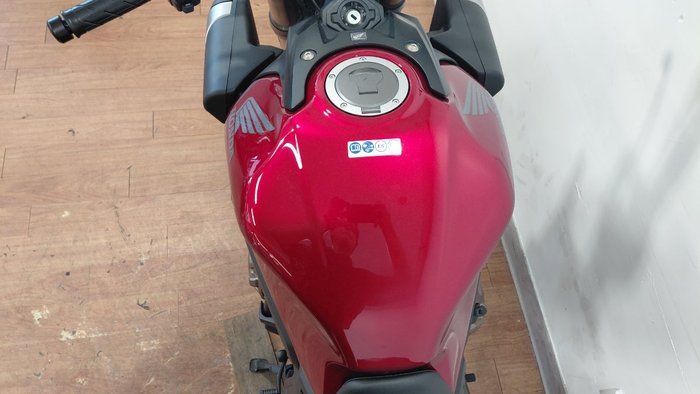 2024 Honda CB650R RED