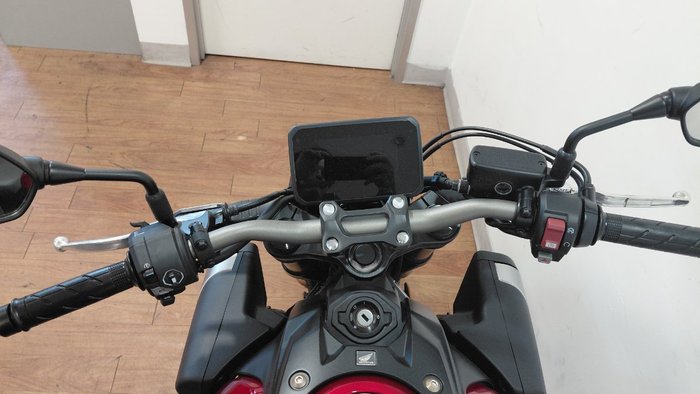 2024 Honda CB650R RED