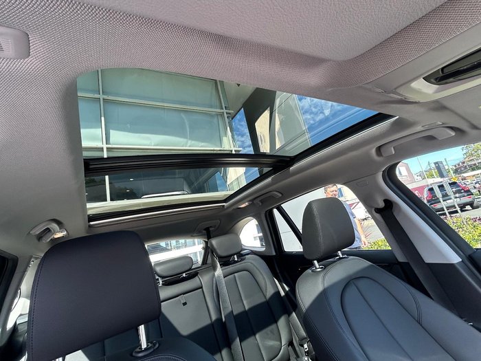 2021 BMW X1 sDrive20i