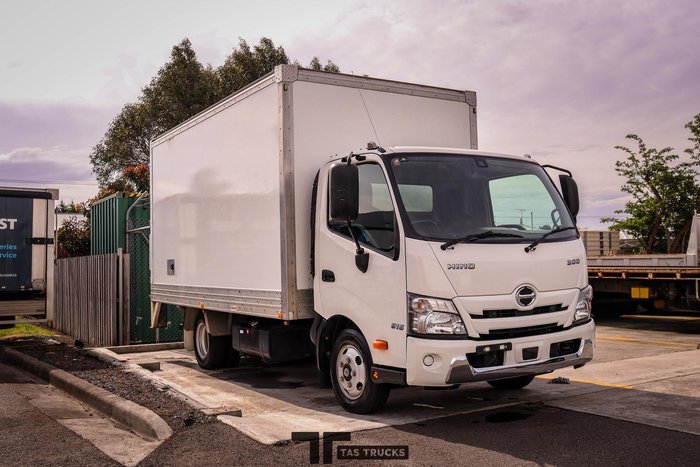 2023 Hino 300 616 Pantech
