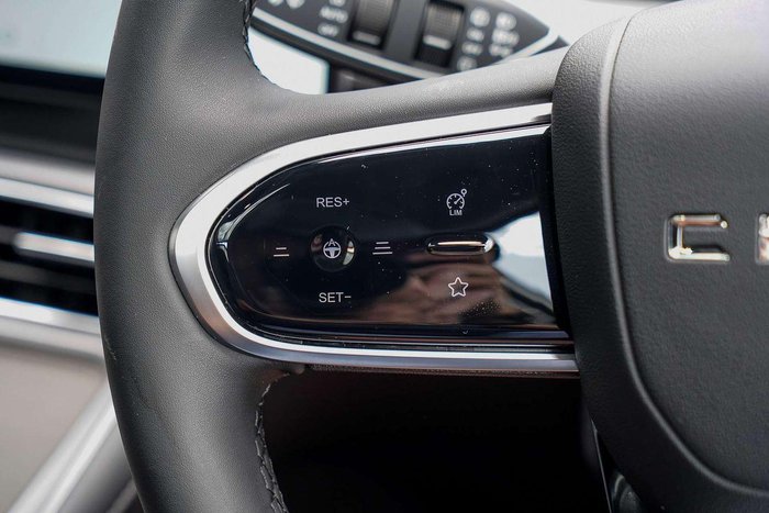 2025 Chery Tiggo 8 Super Hybrid Ultimate