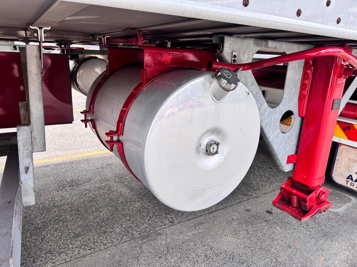 2016 Southern Cross 32 Pallet -28 Freezer Double Stacker 