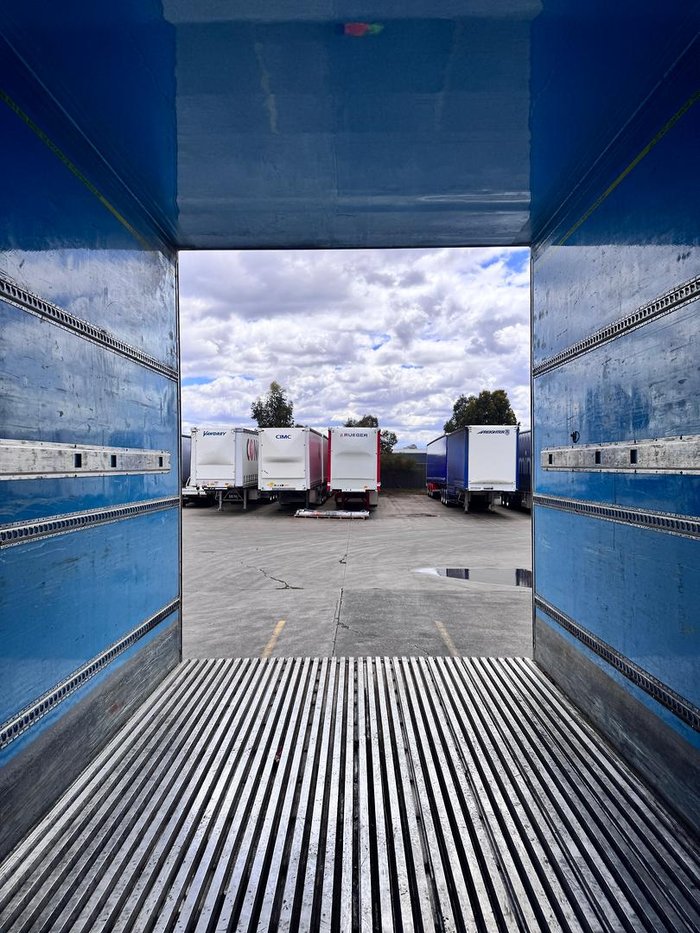 2016 Southern Cross 32 Pallet -28 Freezer Double Stacker