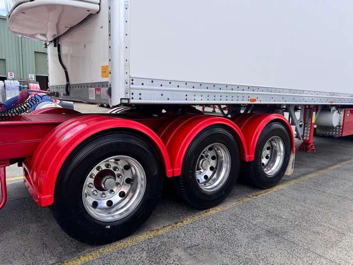 2016 Southern Cross 32 Pallet -28 Freezer Double Stacker 