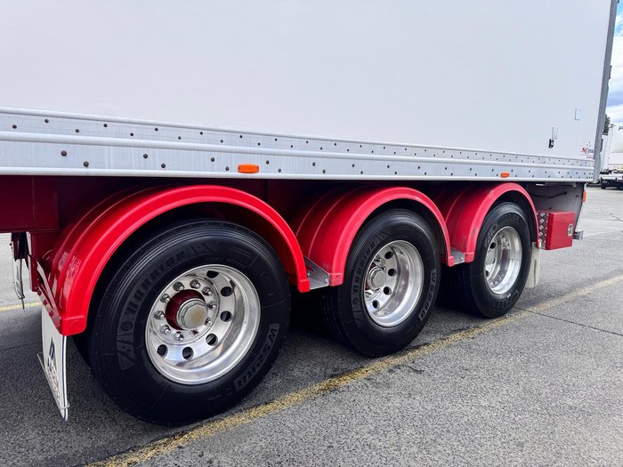 2016 Southern Cross 32 Pallet -28 Freezer Double Stacker 