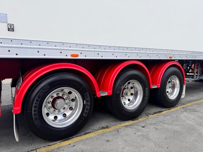 2016 Southern Cross 32 Pallet -28 Freezer Double Stacker