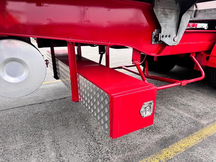 2016 Southern Cross 32 Pallet -28 Freezer Double Stacker 