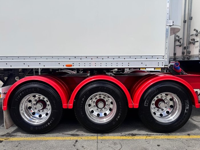 2016 Southern Cross 32 Pallet -28 Freezer Double Stacker