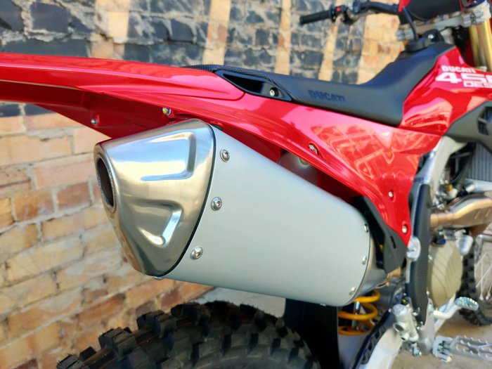 2026 DUCATI DESMO450 MX MOTOCROSS RED