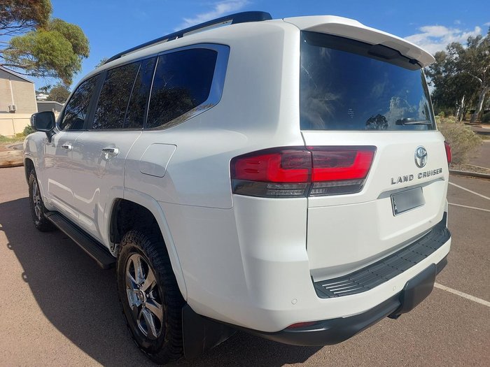 2023 Toyota Landcruiser Sahara