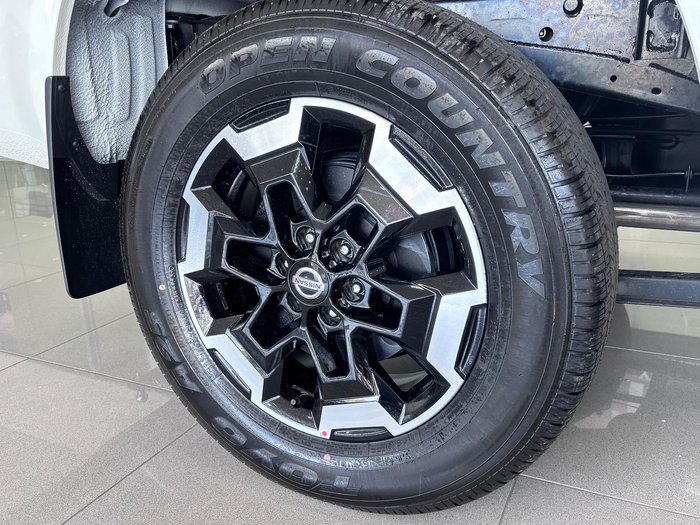 2025 Nissan Navara ST-X D23 MY25 4X4 Dual Range White Pearl