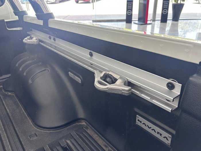 2025 Nissan Navara ST-X D23 MY25 4X4 Dual Range White Pearl