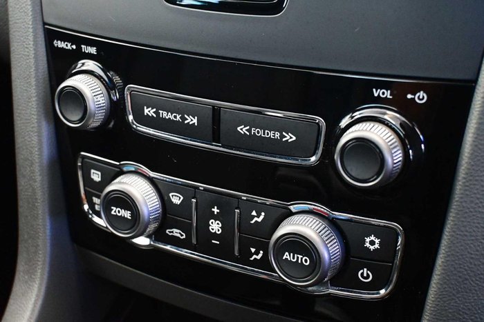 2010 Holden Commodore SV6